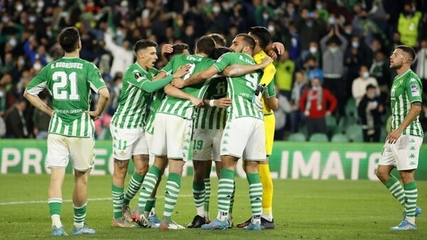 Betis - Eintracht: horario, canal y dónde ver en TV y online