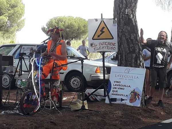 El italiano Ganna se lleva la crono y Kuss mantiene el maillot de líder