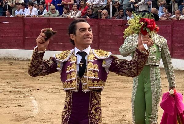 Chaves indulta al sobrero y pone el broche triunfal en Ledesma
