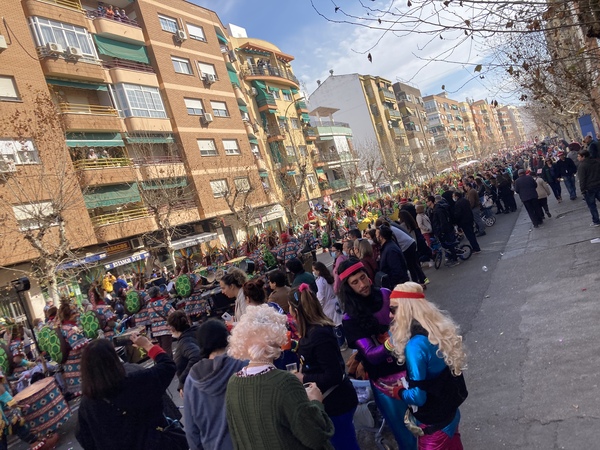 Así hemos contado el desfile de comparsas de Badajoz
