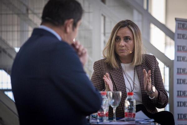 En directo | Marifrán Carazo y Gerardo Cuerva, en Diálogos por Granada de IDEAL