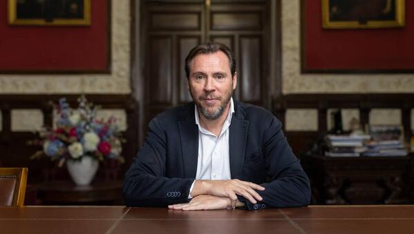 Mañueco y Feijóo arremeten en Valladolid contra el sanchismo