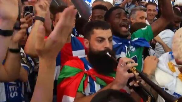 Directo | El Alavés celebra el ascenso a Primera en la Virgen Blanca