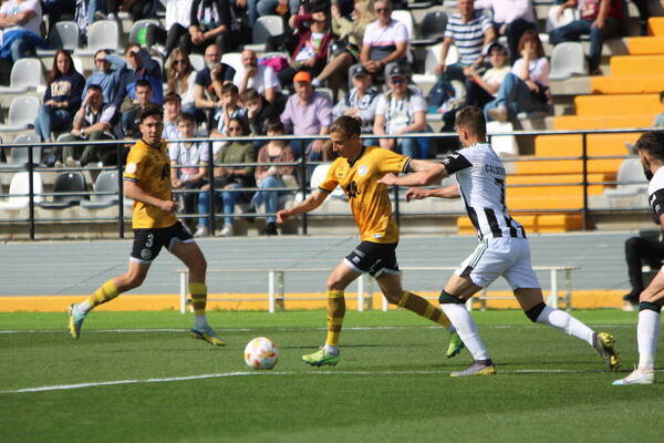 Directo | Mañana aciaga para el deporte salmantino, derrotas de Unionistas y Avenida