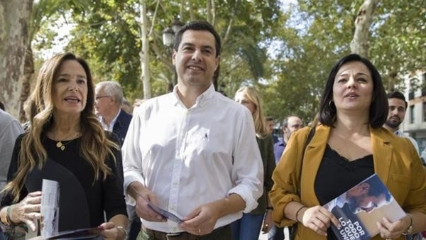 El futuro de Virginia Pérez al frente del PP sevillano se tambalea tras el éxito de Juanma Moreno
