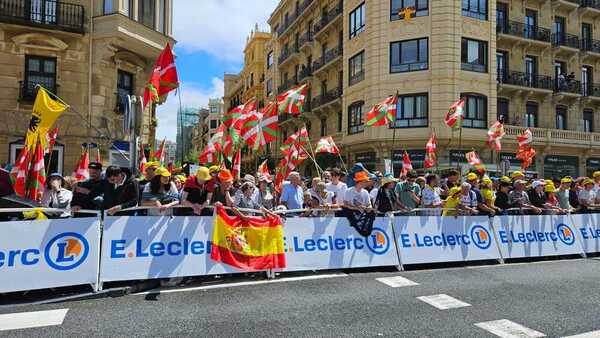 Así hemos narrado la etapa del Tour de Francia por Gipuzkoa