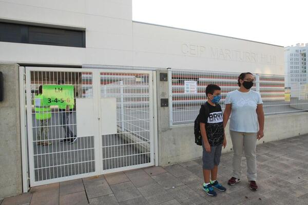 Los sindicatos cifran en un 70% el seguimiento a la huelga en los colegios vascos y Educación lo rebaja al 42%