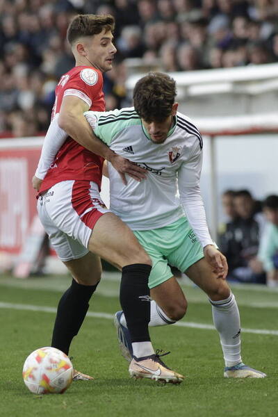 Pasa Osasuna.