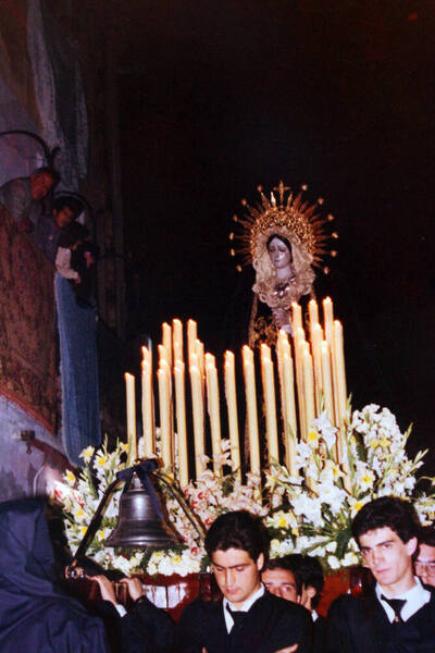 La Virgen de los Dolores del Puente, a comienzos de los años 80. Foto: Archivo de la cofradía