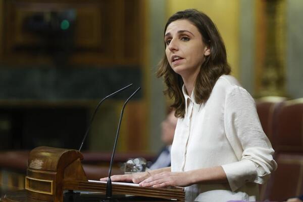 La diputada de Unidas Podemos Lucía Muñoz. Foto: Efe