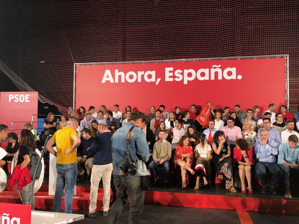 El compromiso de Pedro Sánchez con Asturias: «Garantizaré el empleo en torno a la economía verde»