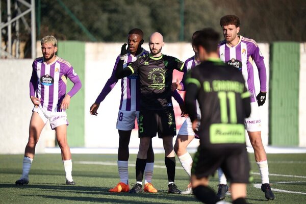 Directo | Avenida vence con comodidad al IDK tras la victoria del Salamanca ante el Santa Marta