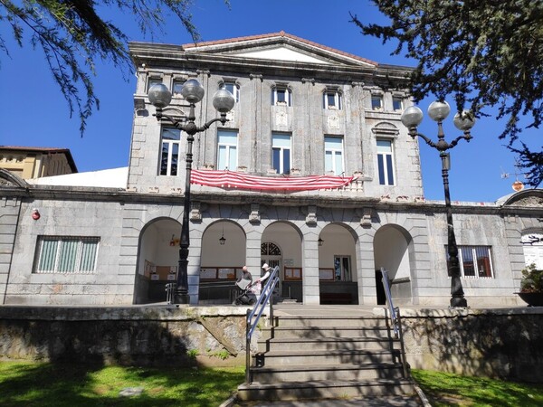 El Gobierno vasco cifró en un 16,25% la participación mientras los sindicatos hablaron de «amplio seguimiento»