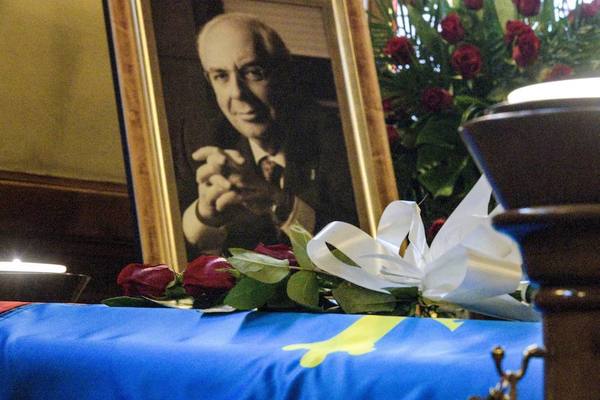 Adiós al expresidente Tini Areces