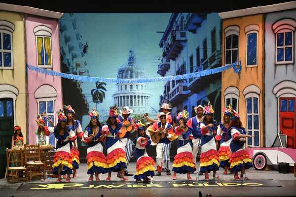 Carnaval de Badajoz: Las Chimixurris, las más completas de una primera jornada sin bombazos