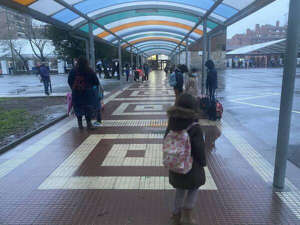 Directo: los niños vuelven al colegio en Bizkaia con el covid en cifras récord