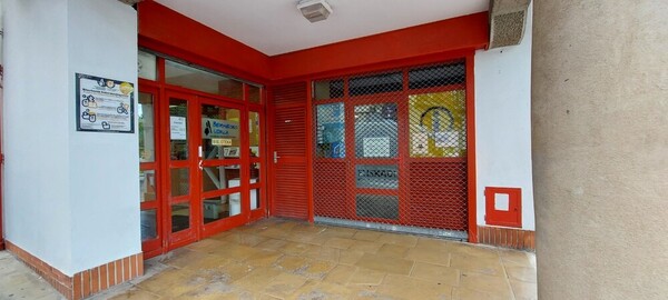 El Gobierno vasco cifró en un 16,25% la participación mientras los sindicatos hablaron de «amplio seguimiento»