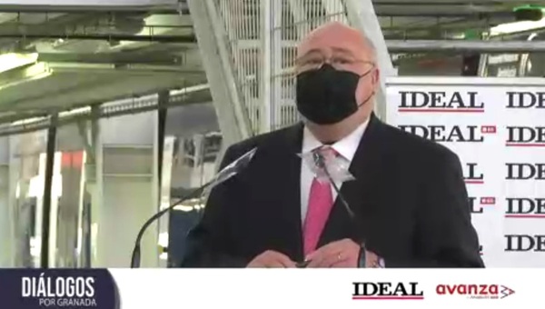 En directo | Marifrán Carazo y Gerardo Cuerva, en Diálogos por Granada de IDEAL