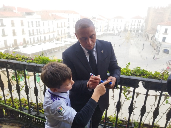 Así ha vivido Cáceres el ambiente de una jornada histórica