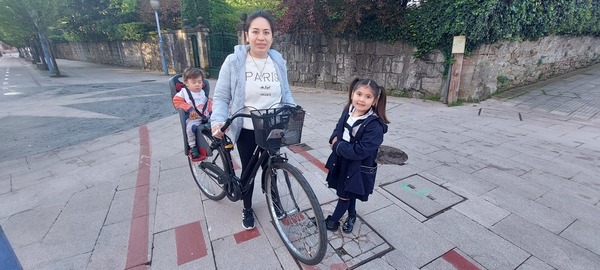 Primera jornada en los colegios vizcaínos sin mascarillas y con dudas