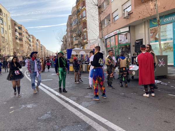 Así hemos contado el desfile de comparsas de Badajoz