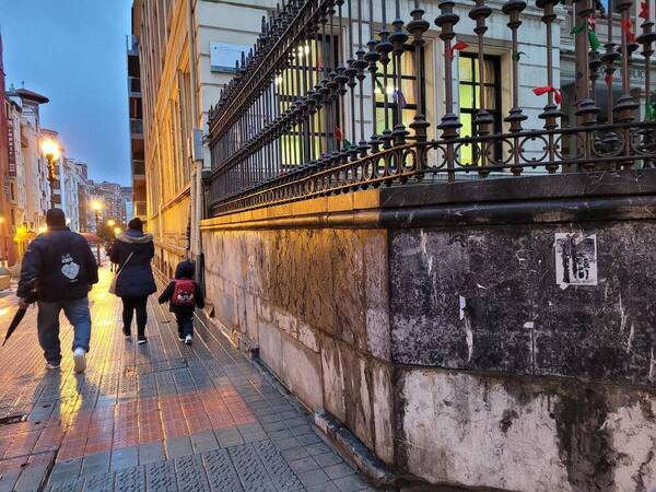 Directo: los niños vuelven al colegio en Bizkaia con el covid en cifras récord