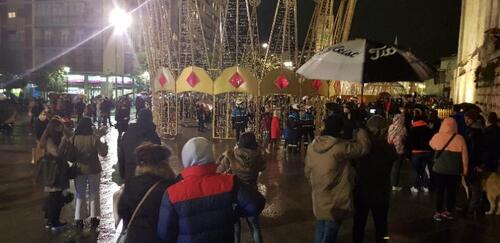 Valladolid enciende las luces de Navidad en 60 calles de la ciudad