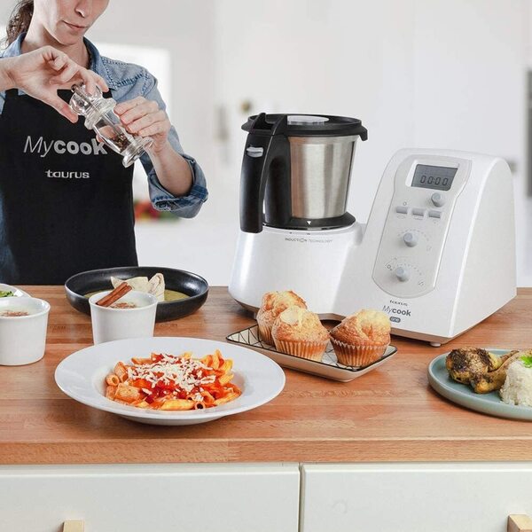 El popular robot de cocina de Cecotec rebajado a 144 euros, te echará una  mano en casa