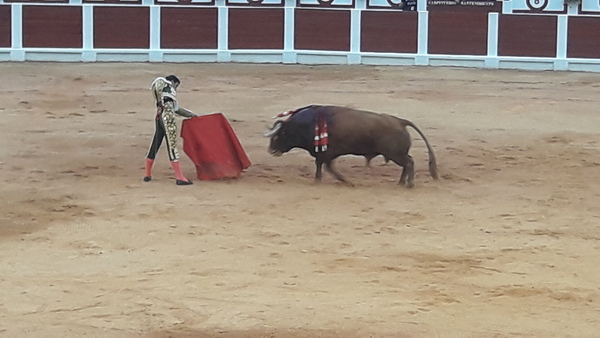 Última puerta grande en la Feria Taurina de Begoña