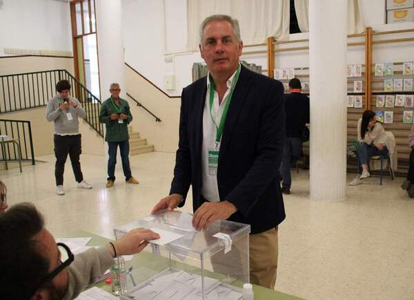 Carlos Mirasol, en el colegio Vicente Espinel.