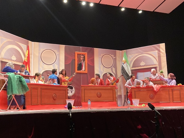 Carnaval de Badajoz: Los Chungos conquistan el bastón de mando de las murgas