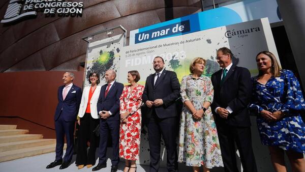 Barbón apela a los empresarios en la Feria de Muestras para afrontar el futuro de Asturias