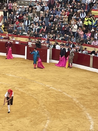 Así hemos narrado en directo la corrida de Luis Reina, Talavante y De Justo en Almendralejo