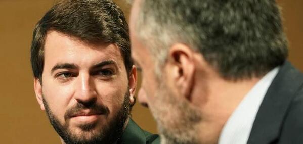 Mañueco vuelve a rectificar a su vicepresidente: «No se obligará a los médicos a nada, ni se obligará a las mujeres a nada»