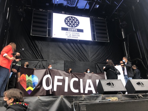 «El año que viene celebraremos este día como la primera fiesta de la oficialidad»