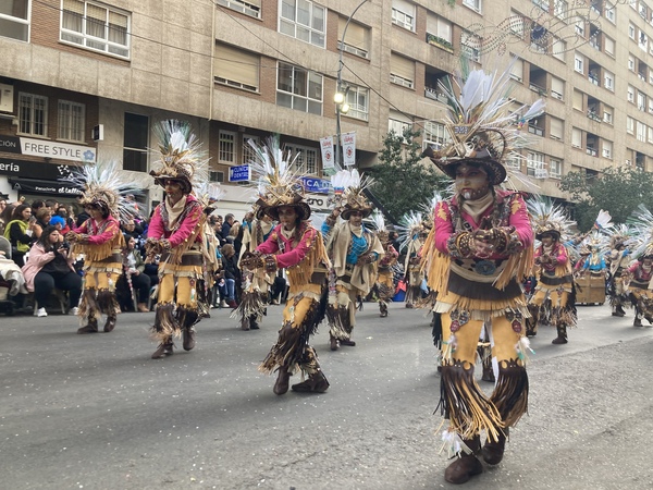 Carnaval de Badajoz: El Vaivén recupera para Badajoz el trono de las comparsas 17 años después