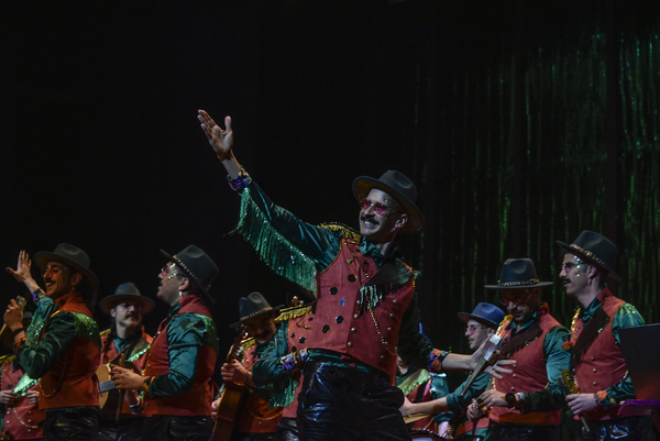 Carnaval de Badajoz: Las Chimixurris y Los Chungos logran que se hable de ellos en una noche de nivel