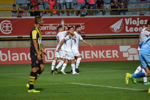 Nueva celebración de los jugadores de Víctor Cea