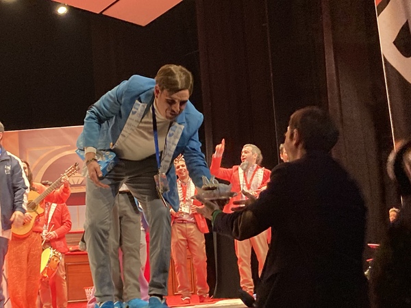 Carnaval de Badajoz: Las Chimixurris y Los Chungos logran que se hable de ellos en una noche de nivel