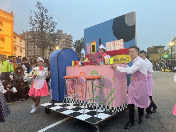 En directo: sigue el desfile del Antroxu de Gijón