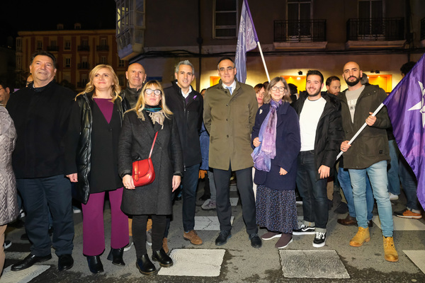 «Ni una menos, vivas nos queremos»