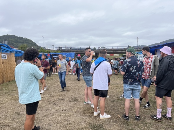 La zona de las casetas es un no parar.