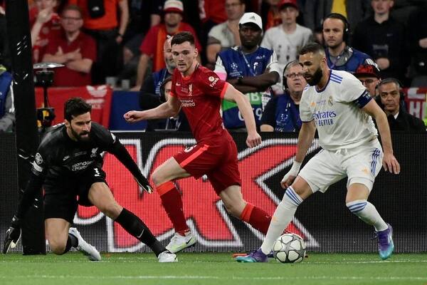 Polémico gol anulado a Karim Benzema
