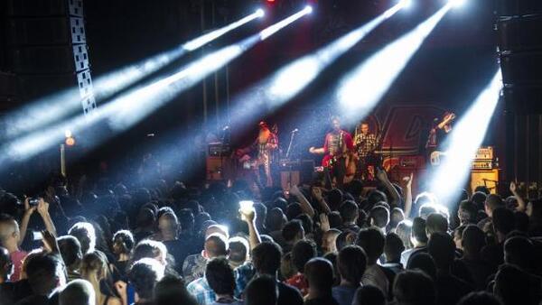 La Sala Apolo de Barcelona hará un concierto piloto con más de mil asistentes y tests rápidos de acceso