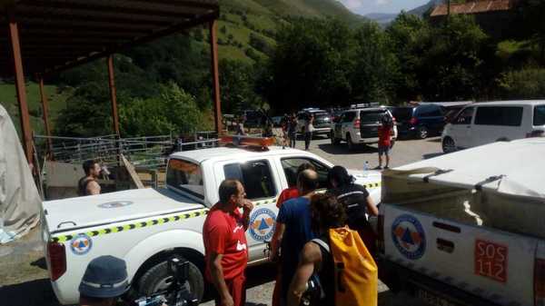 Directo: «Las tres espeleólogas estaban bien, alegres y cansadas, con ganas de salir»