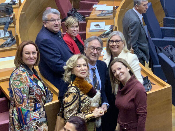 Ciudadanos estrena síndica, Mamen Peris, y se incorpora un nuevo diputado, Fernando Mulas, tras la dimisión de Ruth Merino