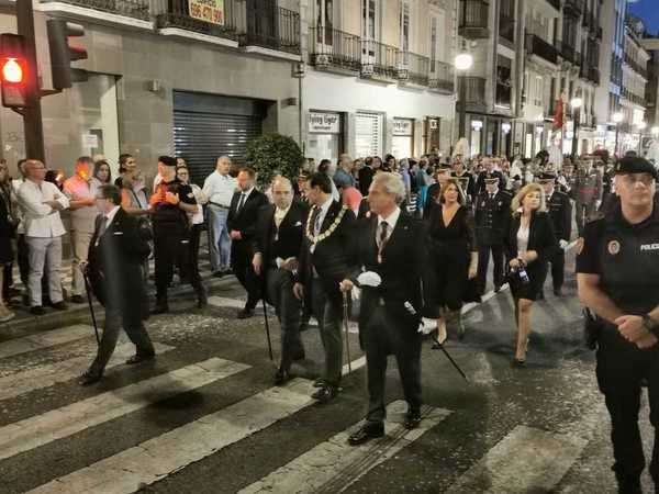 Procesión de la Virgen de las Angustias en directo | Sigue minuto a minuto la procesión