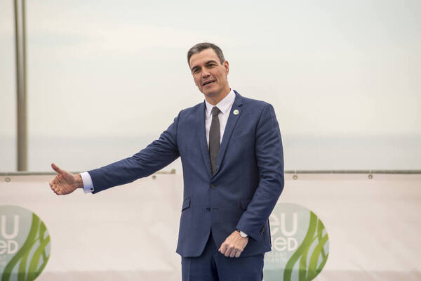 Directo | Sigue la Eurocumbre de Alicante minuto a minuto con Pedro Sánchez, Emmanuele Macron y Ursula Von der Layen