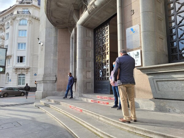 El Gobierno vasco cifró en un 16,25% la participación mientras los sindicatos hablaron de «amplio seguimiento»