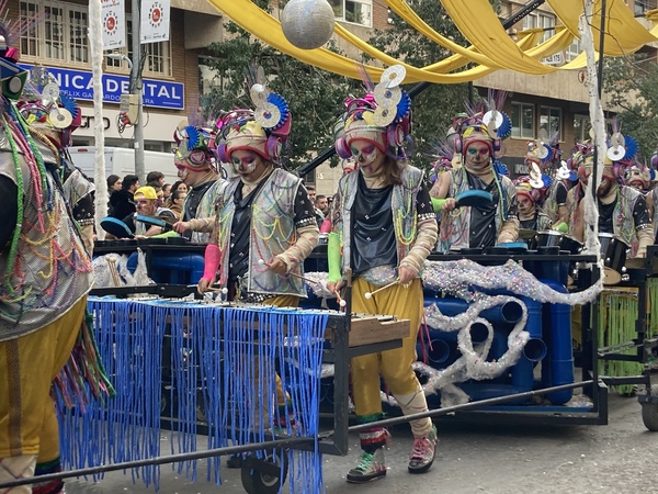 Carnaval de Badajoz: El Vaivén recupera para Badajoz el trono de las comparsas 17 años después